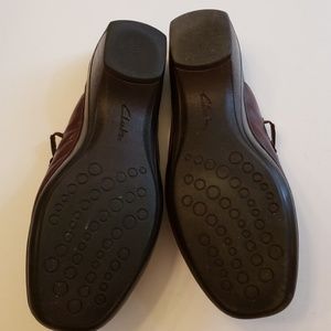 clarks mules clearance